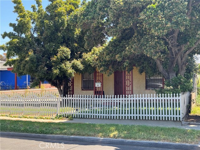 Detail Gallery Image 5 of 5 For 326 E 116th St, Los Angeles,  CA 90061 - – Beds | – Baths