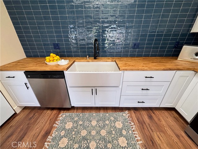 1543 Merion Way, Seal Beach CA: https://media.crmls.org/medias/4f95019d-5814-4f7b-b4fc-7af97d169388.jpg