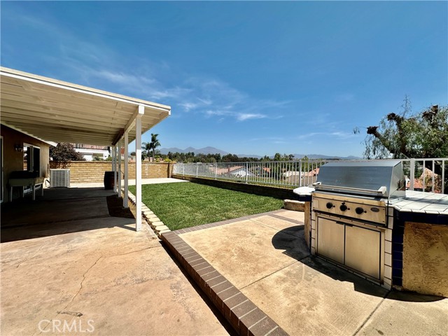 22662 Reinosa, Mission Viejo CA: https://media.crmls.org/medias/4f956c1c-ed6f-4179-8b75-f4e3c8f7ee9e.jpg