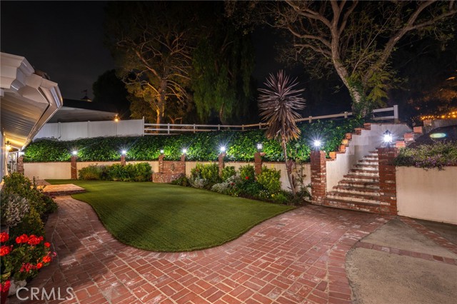 62 Strawberry Lane, Rolling Hills Estates, California 90274, 3 Bedrooms Bedrooms, ,2 BathroomsBathrooms,Residential,Sold,Strawberry Lane,SB22081862