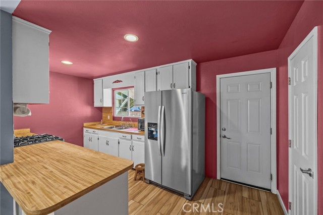 820 Cozy Court, Fallbrook CA: https://media.crmls.org/medias/4f962237-291b-404d-8ca8-c180c3b240a0.jpg