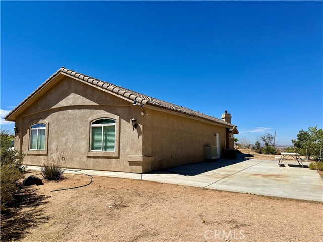 Detail Gallery Image 39 of 42 For 20120 Juniper Rd, Apple Valley,  CA 92308 - 4 Beds | 3 Baths