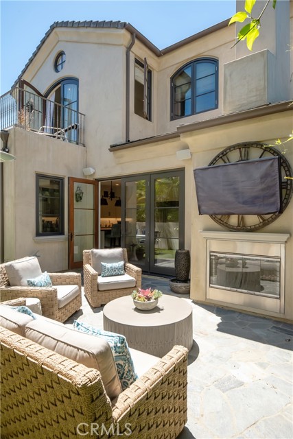 3112 Maple Avenue, Manhattan Beach, California 90266, 5 Bedrooms Bedrooms, ,4 BathroomsBathrooms,Residential,Sold,Maple,SB22170583