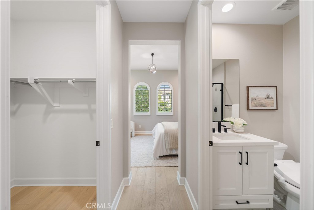 MLS #OC26117810 image #30