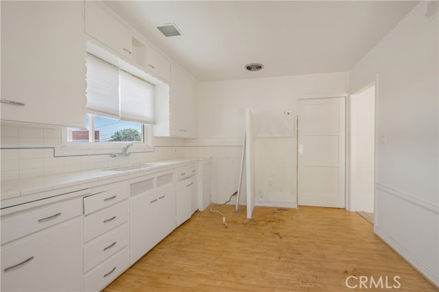 Detail Gallery Image 8 of 30 For 10128 Haines Canyon, Tujunga,  CA 91042 - 2 Beds | 1 Baths