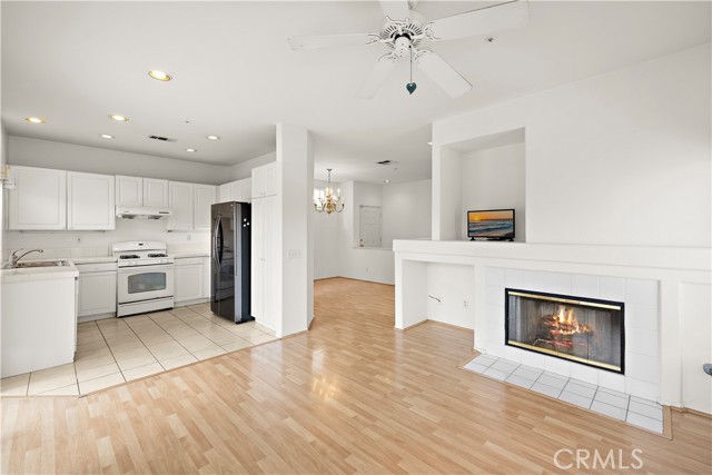 Detail Gallery Image 17 of 61 For 1037 Davis Way, Placentia,  CA 92870 - 3 Beds | 2/1 Baths