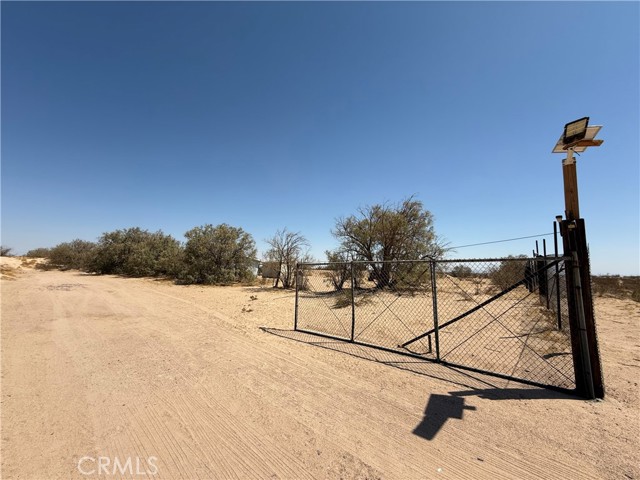 Detail Gallery Image 19 of 20 For 41455 Coventry, Newberry Springs,  CA 92365 - 3 Beds | 1 Baths