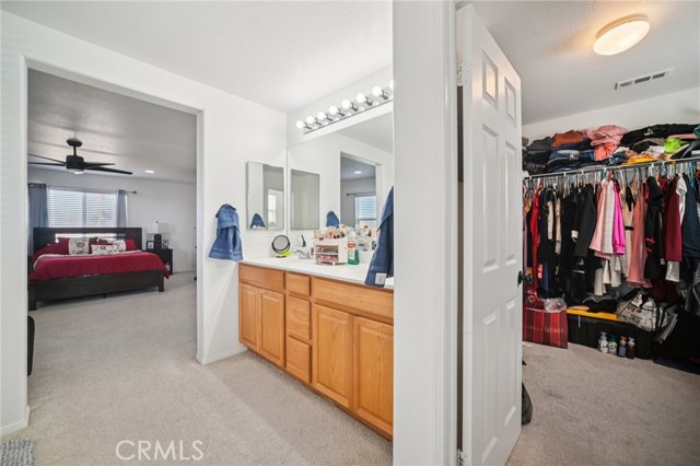 Detail Gallery Image 32 of 37 For 3817 E Avenue Q12, Palmdale,  CA 93550 - 4 Beds | 3 Baths