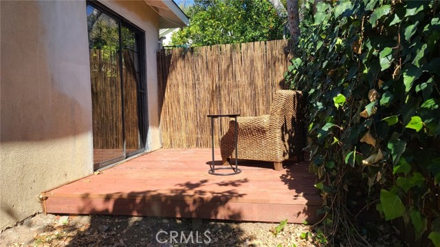 Detail Gallery Image 7 of 9 For 742 E Poppyfields Dr, Altadena,  CA 91001 - 3 Beds | 1 Baths