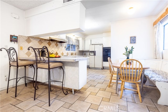 Detail Gallery Image 9 of 32 For 16643 Tuba, Granada Hills,  CA 91343 - 3 Beds | 2 Baths