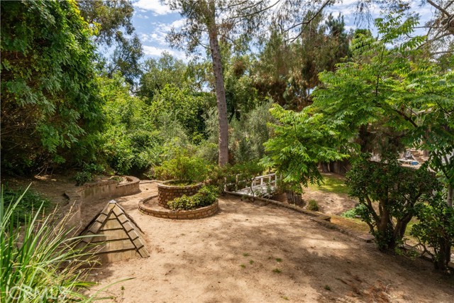 Detail Gallery Image 40 of 42 For 26357 Hillcrest Ave, Lomita,  CA 90717 - 2 Beds | 2 Baths