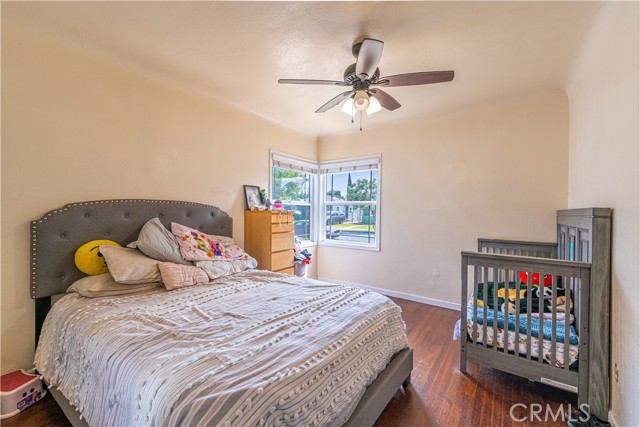 601 S Pearl Avenue, Compton CA: https://media.crmls.org/medias/4f9fc41b-696c-4de8-884b-2346f417b2fa.jpg