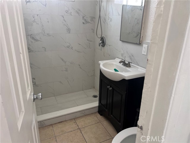 Detail Gallery Image 18 of 20 For 8954 S Gate, South Gate,  CA 90280 - – Beds | – Baths