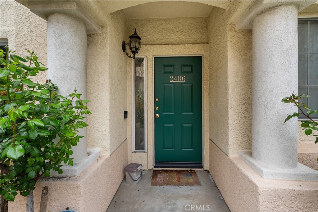 27007 Karns Court 2406, Canyon Country, CA 91387