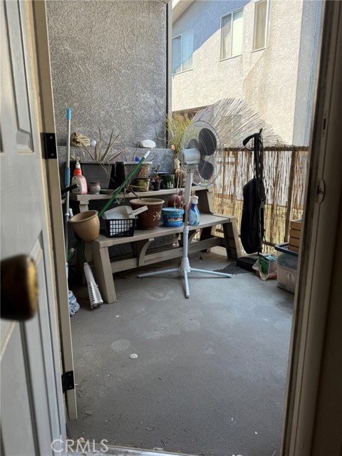Detail Gallery Image 11 of 12 For 1067 252nd St #7,  Harbor City,  CA 90710 - 3 Beds | 2/1 Baths