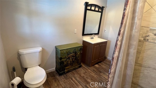 320 E Acacia Avenue, Hemet CA: https://media.crmls.org/medias/4fa1ef47-9a53-483d-9722-436c96e7dd75.jpg