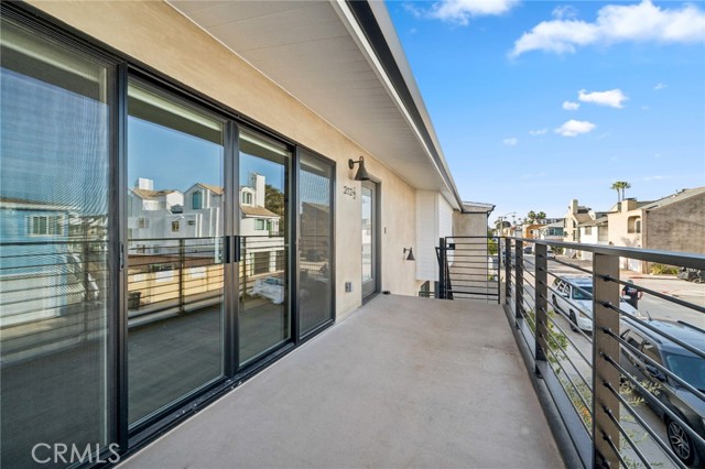 Detail Gallery Image 12 of 13 For 212 40th St #B,  Newport Beach,  CA 92663 - 1 Beds | 1 Baths