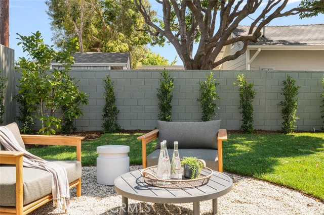 Detail Gallery Image 20 of 54 For 2880 Club House Rd, Costa Mesa,  CA 92626 - 5 Beds | 2/1 Baths