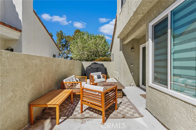 Detail Gallery Image 4 of 31 For 37940 123 42nd, Palmdale,  CA 93552 - 3 Beds | 3 Baths