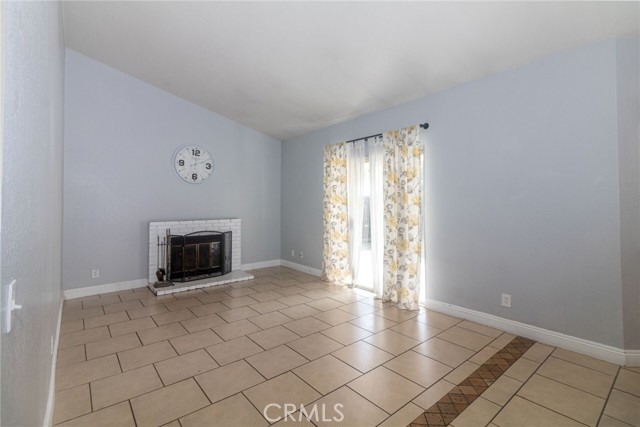 Detail Gallery Image 7 of 26 For 13981 Elmwood Ct, Moreno Valley,  CA 92553 - 2 Beds | 1 Baths