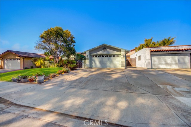 Detail Gallery Image 2 of 37 For 1046 the Pike, Arroyo Grande,  CA 93420 - 3 Beds | 2 Baths