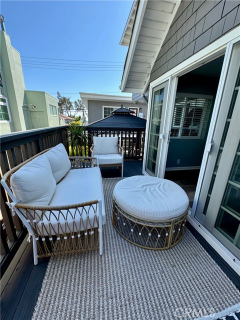 437 Cypress Drive, Laguna Beach CA: https://media.crmls.org/medias/4fa49963-8a2c-498e-99cb-fe89b301c149.jpg
