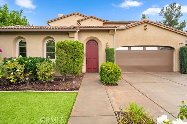 Detail Gallery Image 4 of 69 For 28889 Edenton Way, Temecula,  CA 92591 - 4 Beds | 2/1 Baths