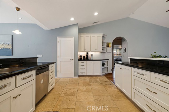 Detail Gallery Image 17 of 58 For 13 Avante, Chico,  CA 95973 - 3 Beds | 2 Baths