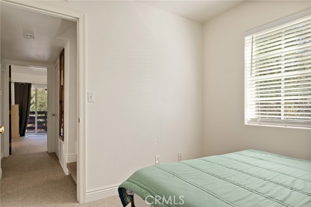 32784 Richmond Drive, Running Springs CA: https://media.crmls.org/medias/4fa74563-aa62-4967-88c2-5da72eac60b1.jpg