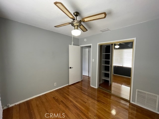 4032 Elsa Street, Lakewood CA: https://media.crmls.org/medias/4fa8228c-13c7-47ce-9362-3fcc591368d0.jpg