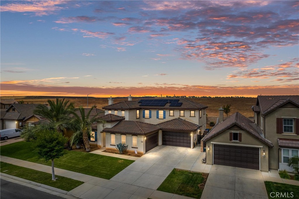 5702 Segovia Way, Bakersfield, CA 93306