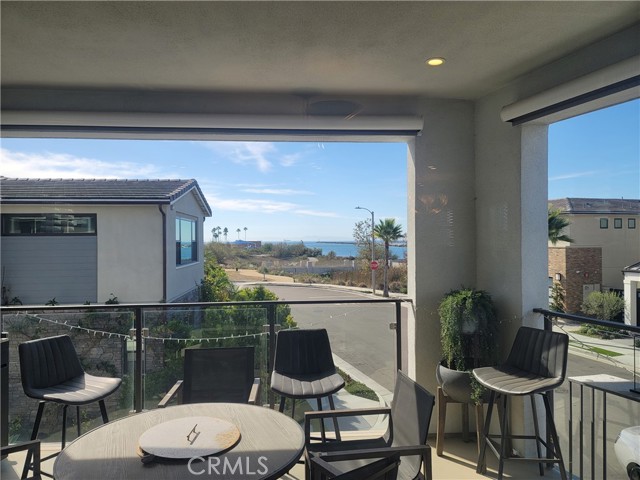 Detail Gallery Image 13 of 25 For 208 Ocean Pl, Seal Beach,  CA 90740 - 4 Beds | 4/2 Baths