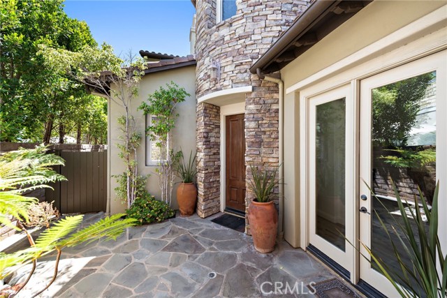 4 Dennis Lane, Ladera Ranch CA: https://media.crmls.org/medias/4fa91c1b-a02a-4773-8795-d6121d64bdcc.jpg