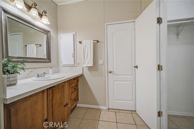 Detail Gallery Image 28 of 36 For 29667 Cromwell Ave, Val Verde,  CA 91384 - 2 Beds | 2 Baths