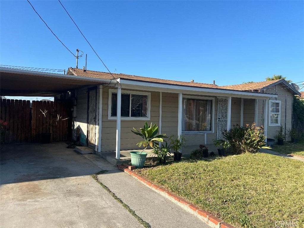 2265 Del Amo Boulevard