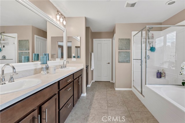 Detail Gallery Image 29 of 44 For 32465 Shadow Canyon Trl, Wildomar,  CA 92595 - 4 Beds | 3 Baths