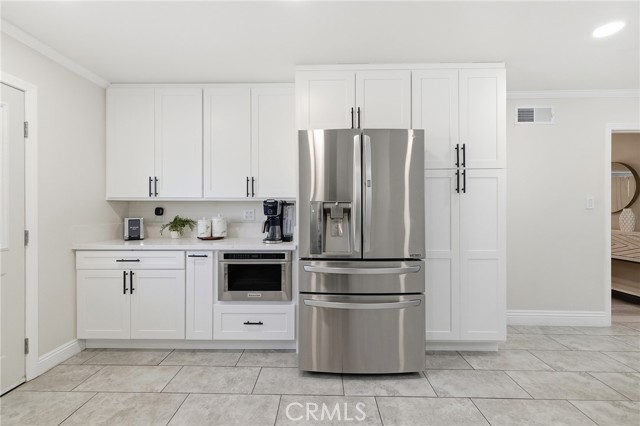 Detail Gallery Image 5 of 30 For 1300 Bluebell, Oxnard,  CA 93036 - 4 Beds | 2 Baths