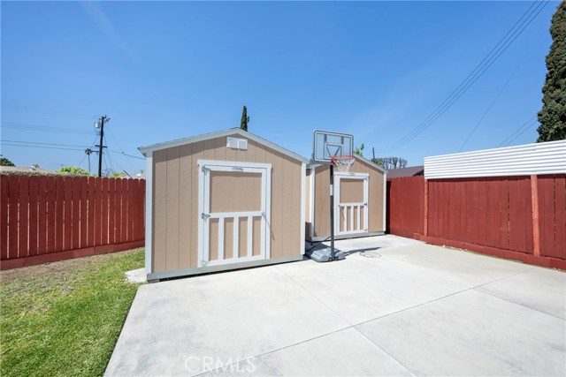 Image 55 of 63 For 1519 Victoria