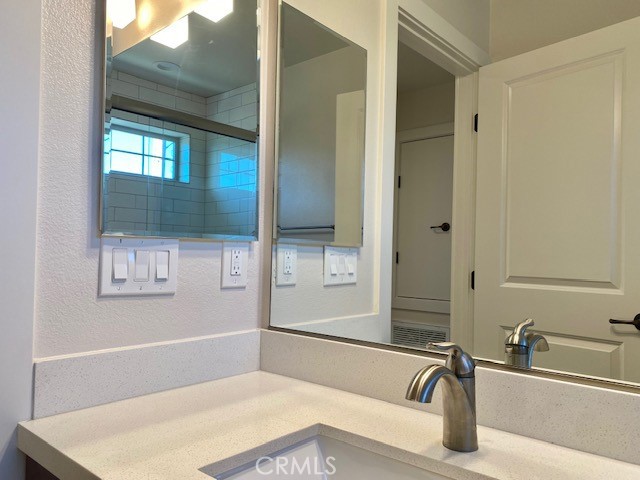 2209 W 237th Street, Torrance CA: https://media.crmls.org/medias/4fac2139-507c-462d-9f28-93ab1bf7ed7c.jpg