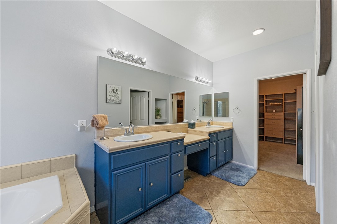 Detail Gallery Image 38 of 51 For 16020 Little Ct, Riverside,  CA 92508 - 4 Beds | 2/1 Baths