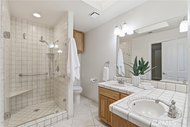 Detail Gallery Image 20 of 43 For 736 Leafcrest Drive, Chico,  CA 95926 - 5 Beds | 3 Baths