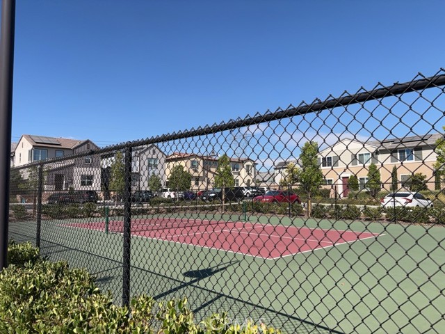 15992 Jaime Lane, Fontana CA: https://media.crmls.org/medias/4fad16be-7b58-4010-8c5f-f9a907d40674.jpg