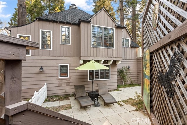 Detail Gallery Image 47 of 62 For 275 D Ln, Lake Arrowhead,  CA 92352 - 6 Beds | 6/1 Baths