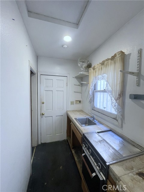 615 W 9th Street, San Pedro (los Angeles), California 90731, ,Commercial Lease,For Rent,615 W 9th Street,CRSB25066834