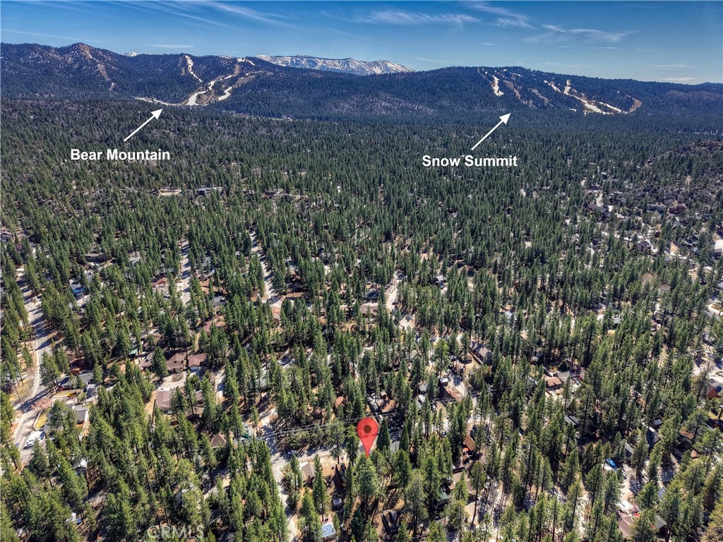 https://media.crmls.org/medias/4faed122-b119-45e7-870e-8a5a0f9ac086.jpg?preset=X-Large