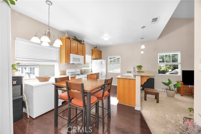Detail Gallery Image 44 of 65 For 7612 7614 Pickering Ave, Whittier,  CA 90602 - 6 Beds | 4 Baths