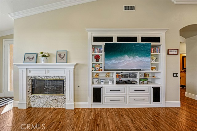 Detail Gallery Image 15 of 57 For 3931 Ashwood Circle, Corona,  CA 92881 - 4 Beds | 3/1 Baths