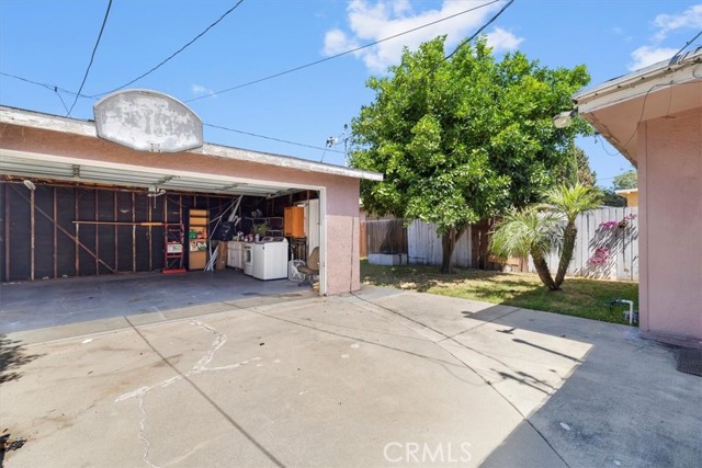 Detail Gallery Image 15 of 20 For 5943 Gardenia Ave, Long Beach,  CA 90805 - 2 Beds | 1 Baths