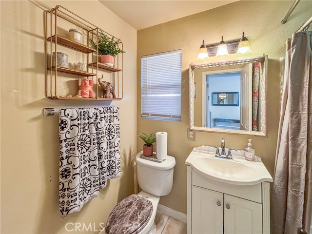 Detail Gallery Image 14 of 28 For 40163 Cantara Dr, Palmdale,  CA 93550 - 4 Beds | 3 Baths