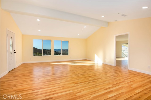 Detail Gallery Image 10 of 25 For 32010 Quirk, Acton,  CA 93510 - 3 Beds | 2 Baths